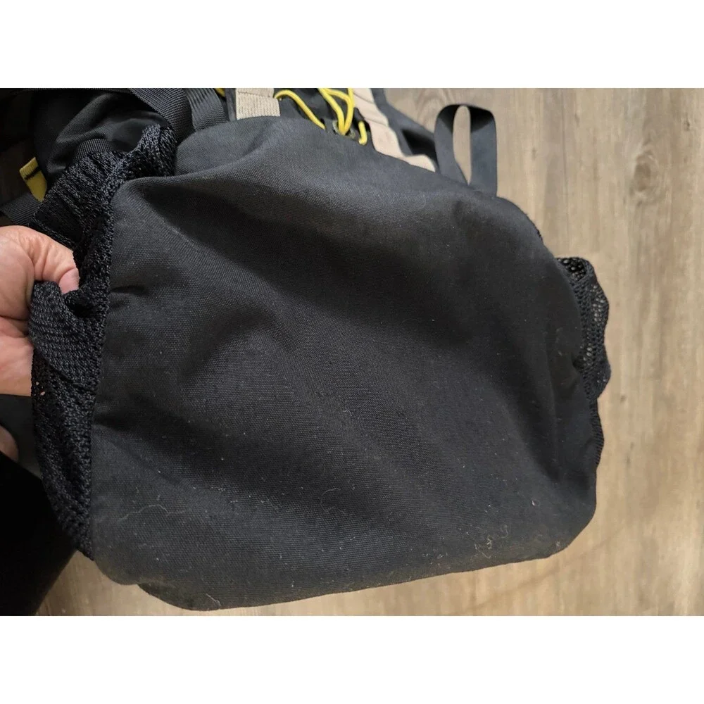 YOHO Black Backpack Hiking Outdoor Bag